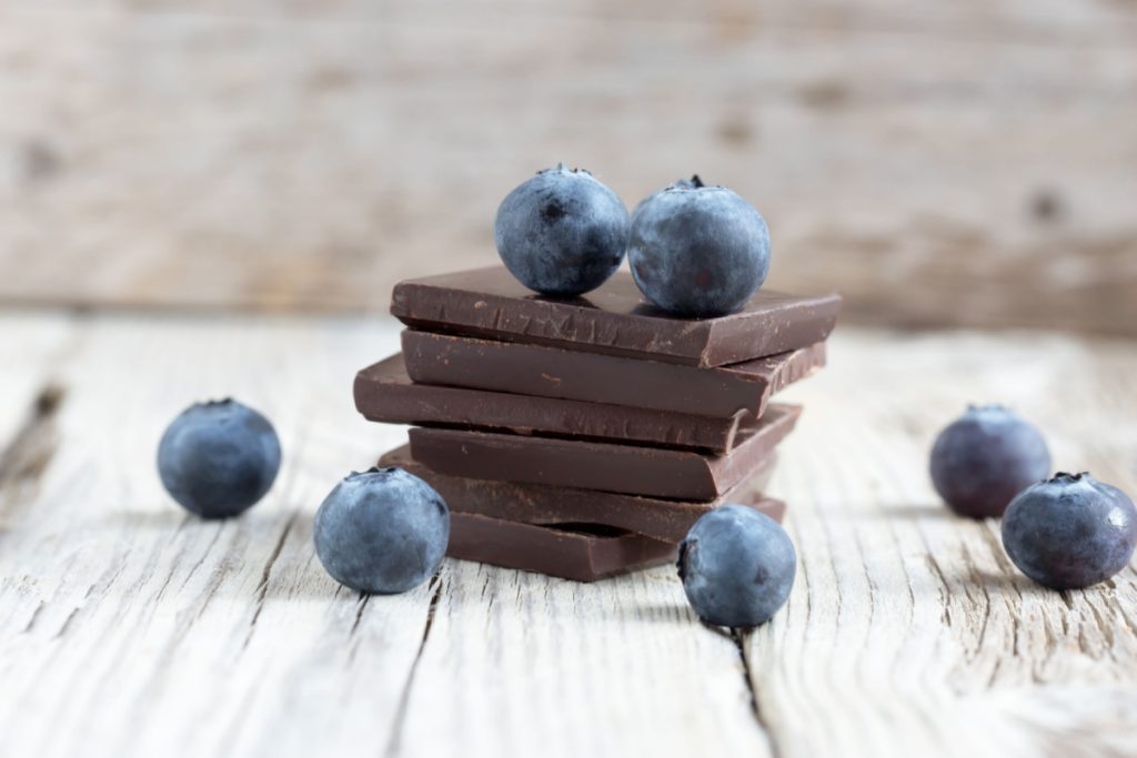 Blueberry Yogurt Clusters