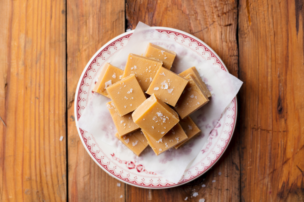 Easy Sugar-Free Pumpkin Fudge