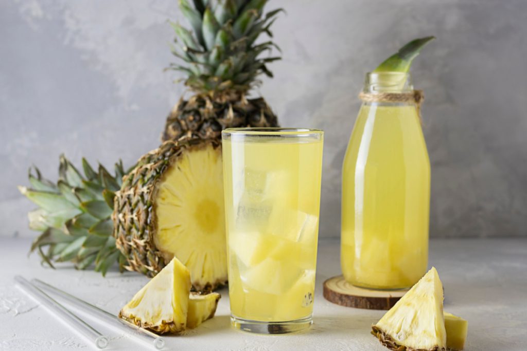 Pineapple Mint Sparklers